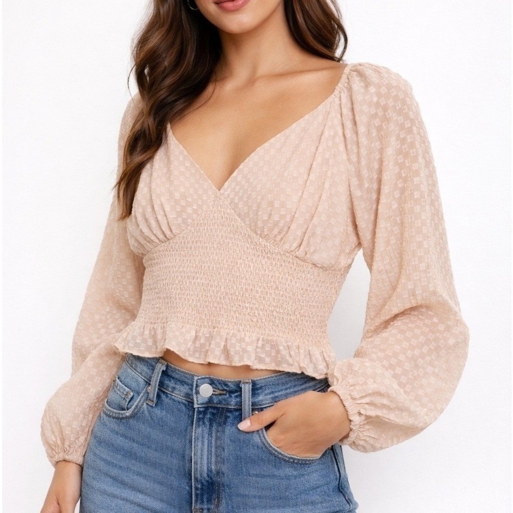 ASTR The Label Blush Smocked Waist Long Sleeve Chiffon Crop Top – Size Large